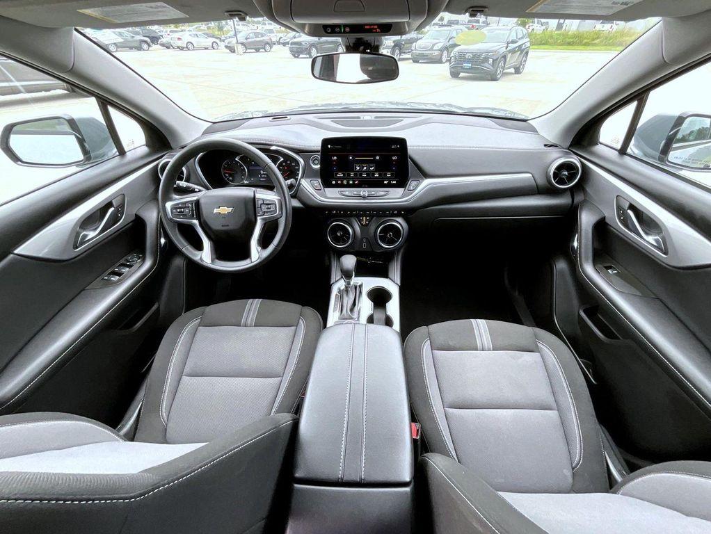 used 2024 Chevrolet Blazer car, priced at $25,888