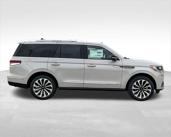 new 2024 Lincoln Navigator car, priced at $99,378