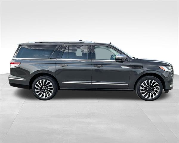 new 2024 Lincoln Navigator car, priced at $119,064