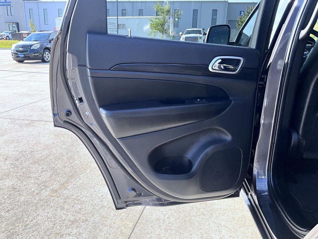 used 2020 Jeep Grand Cherokee car, priced at $24,844
