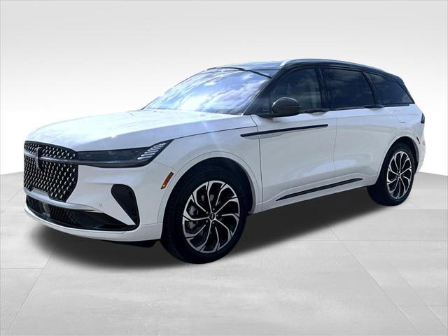 new 2025 Lincoln Nautilus car, priced at $65,754