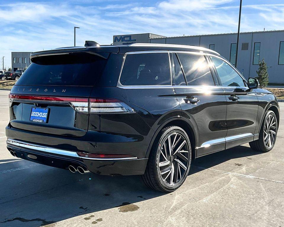 new 2025 Lincoln Aviator car, priced at $90,019