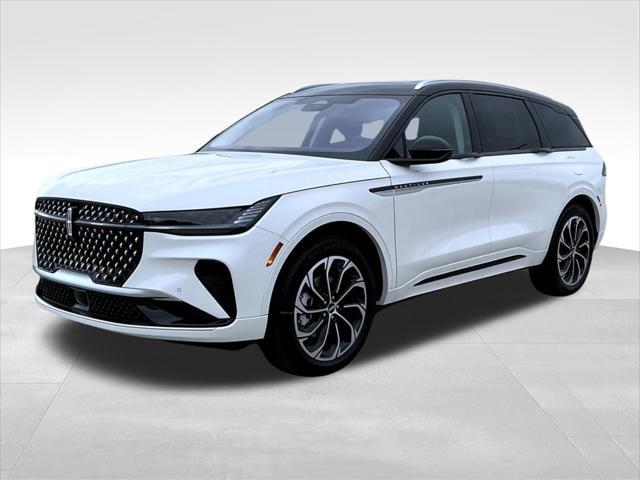 new 2025 Lincoln Nautilus car, priced at $63,754