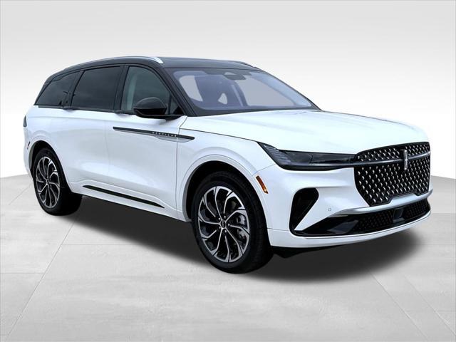 new 2025 Lincoln Nautilus car, priced at $63,754