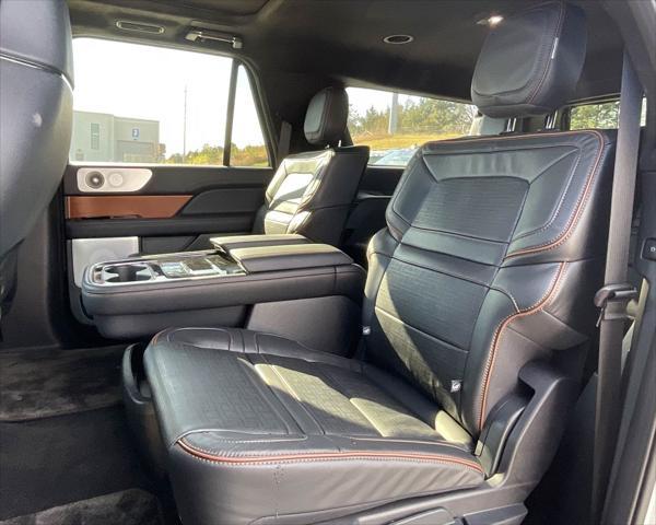 new 2024 Lincoln Navigator car, priced at $117,464