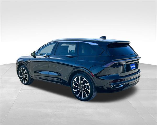 new 2025 Lincoln Nautilus car, priced at $76,944