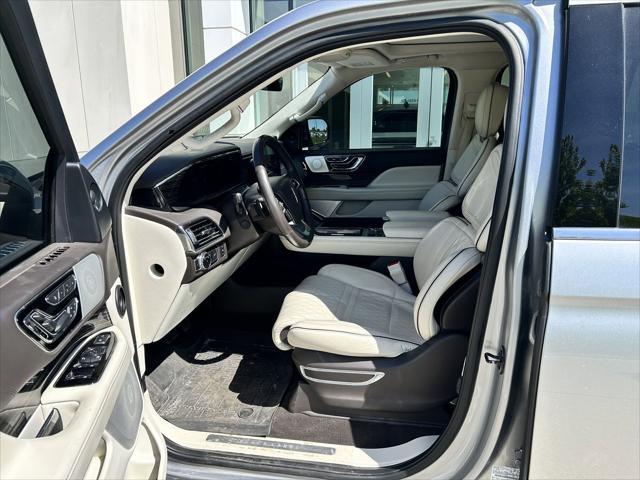 used 2020 Lincoln Navigator car