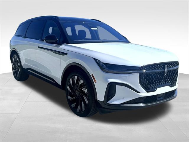 new 2025 Lincoln Nautilus car, priced at $66,754