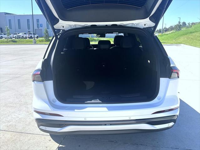 new 2025 Lincoln Nautilus car, priced at $66,754