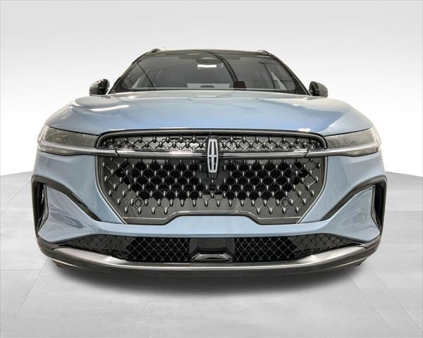 new 2025 Lincoln Nautilus car, priced at $66,754