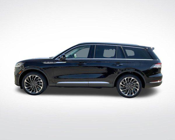 new 2025 Lincoln Aviator car, priced at $78,574