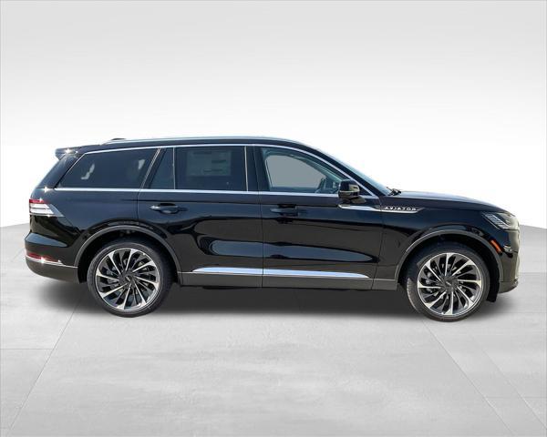 new 2025 Lincoln Aviator car, priced at $78,574