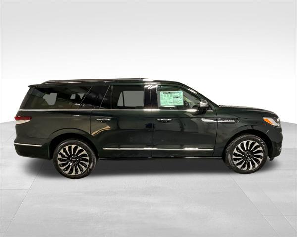 new 2024 Lincoln Navigator car, priced at $117,864