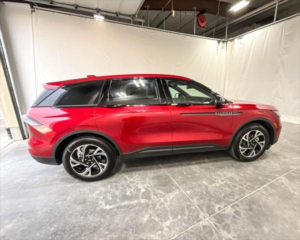 new 2025 Lincoln Nautilus car, priced at $59,784