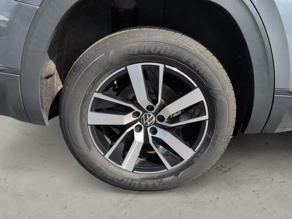 used 2022 Volkswagen Atlas car, priced at $27,800