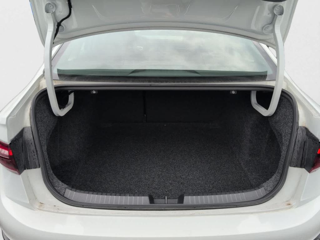 used 2023 Volkswagen Jetta car, priced at $21,700