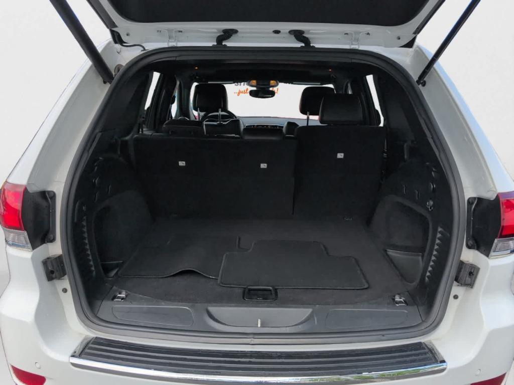 used 2020 Jeep Grand Cherokee car, priced at $24,500