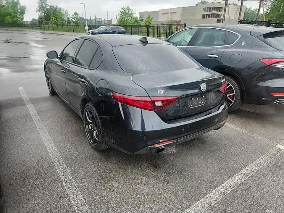 used 2022 Alfa Romeo Giulia car