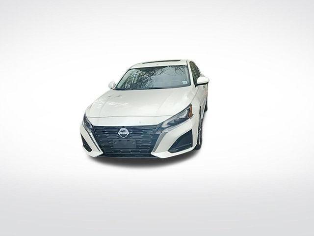 used 2023 Nissan Altima car