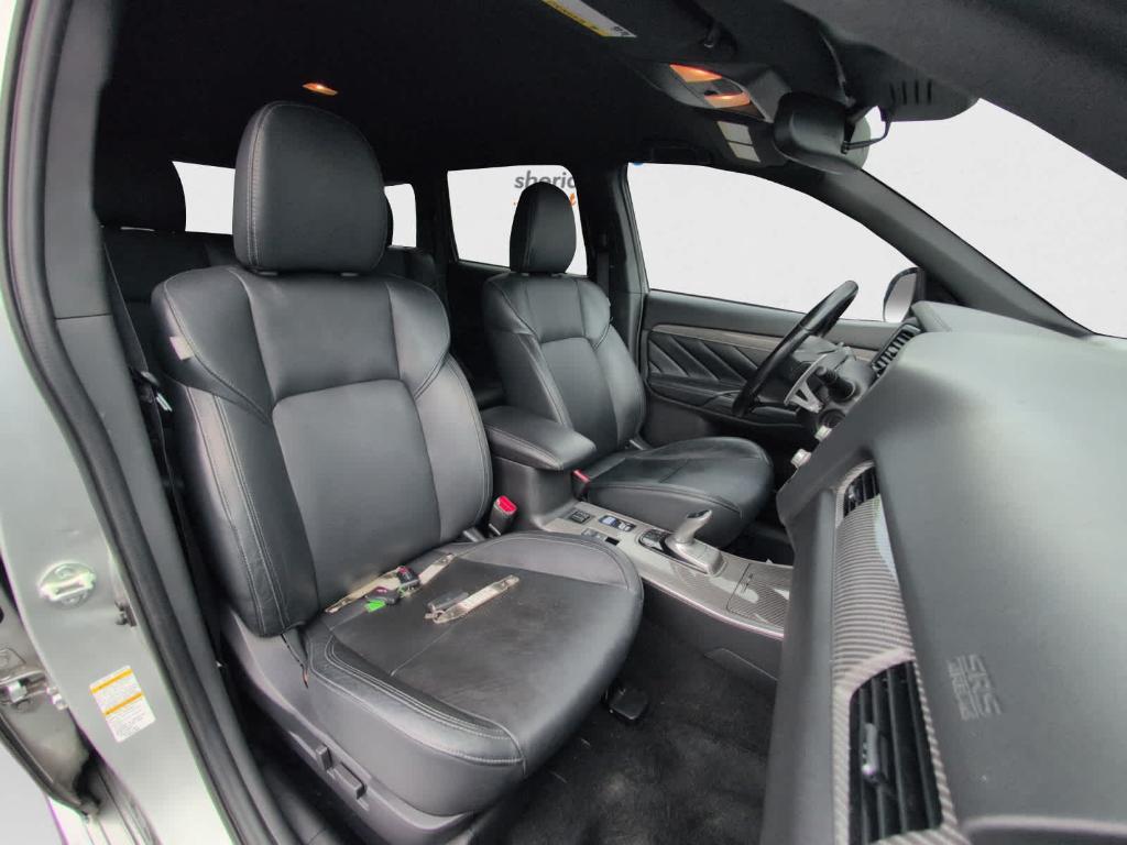 used 2022 Mitsubishi Outlander PHEV car, priced at $21,500