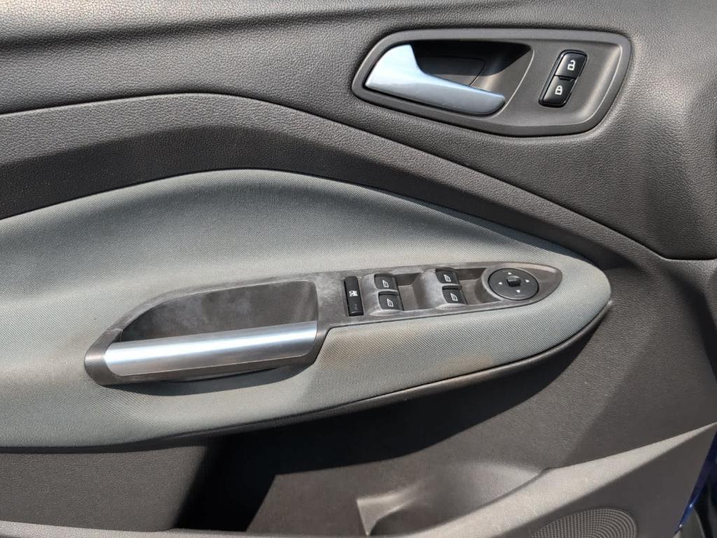 used 2013 Ford Escape car, priced at $10,000