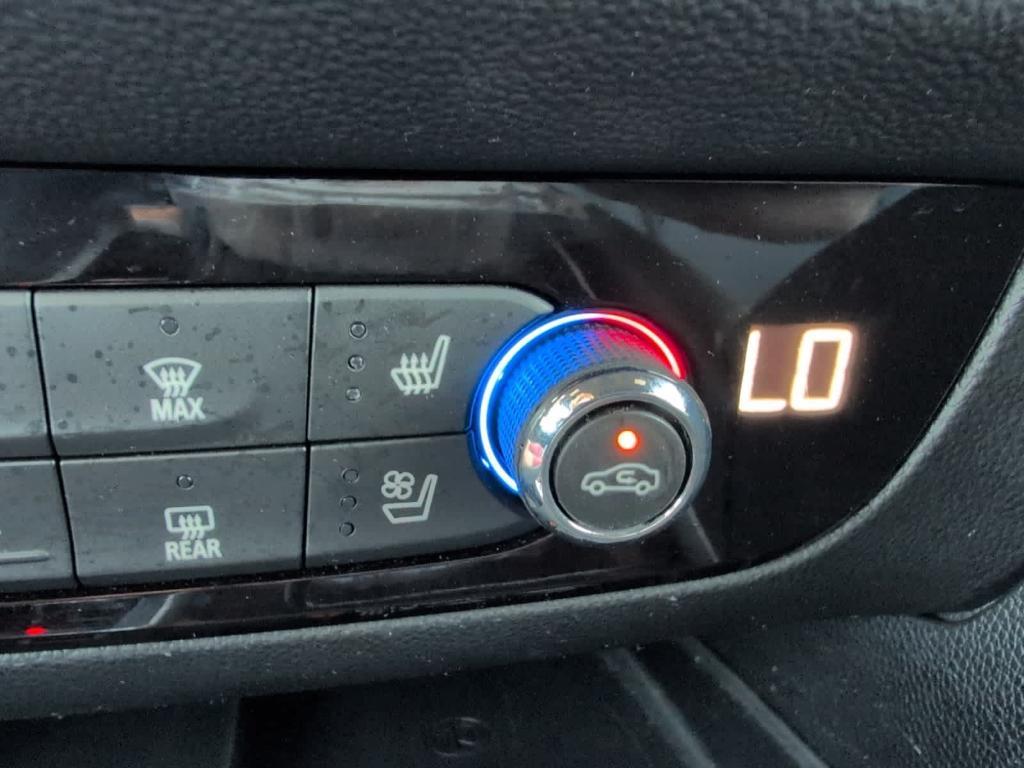 used 2024 Buick Enclave car, priced at $29,999