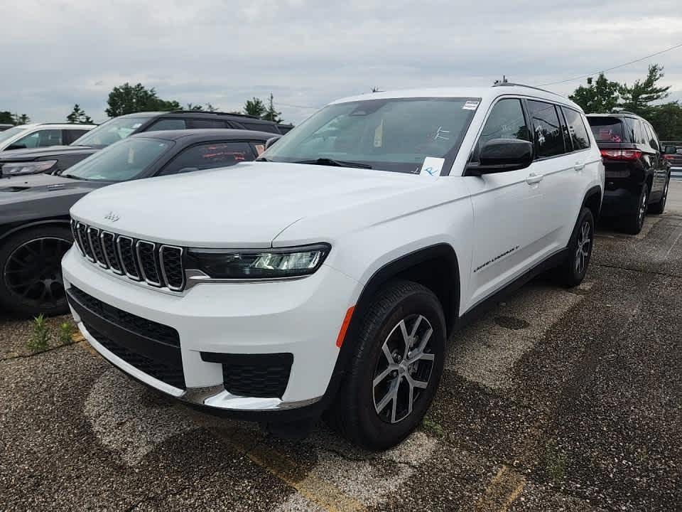 used 2024 Jeep Grand Cherokee L car