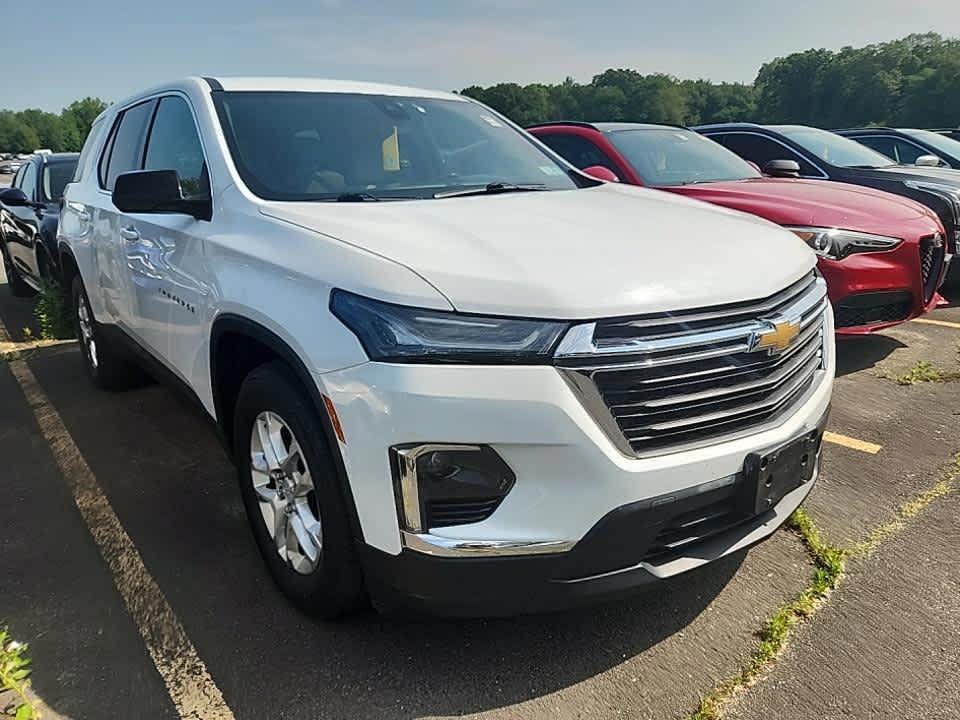 used 2023 Chevrolet Traverse car