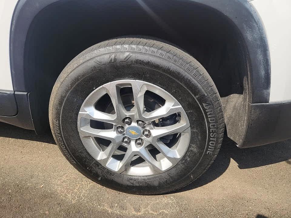 used 2023 Chevrolet Traverse car