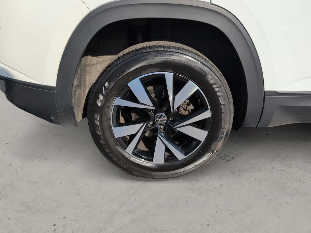 used 2022 Volkswagen Atlas Cross Sport car, priced at $26,977