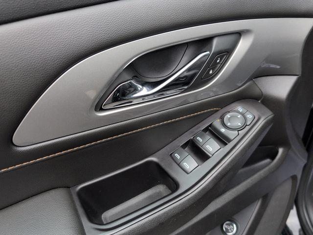 used 2020 Chevrolet Traverse car, priced at $24,999