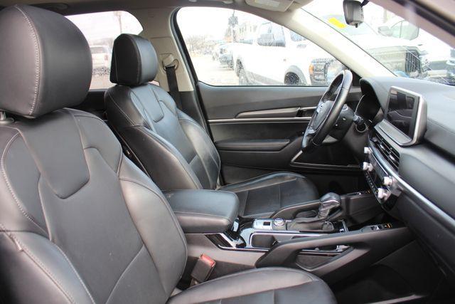 used 2022 Kia Telluride car, priced at $30,759