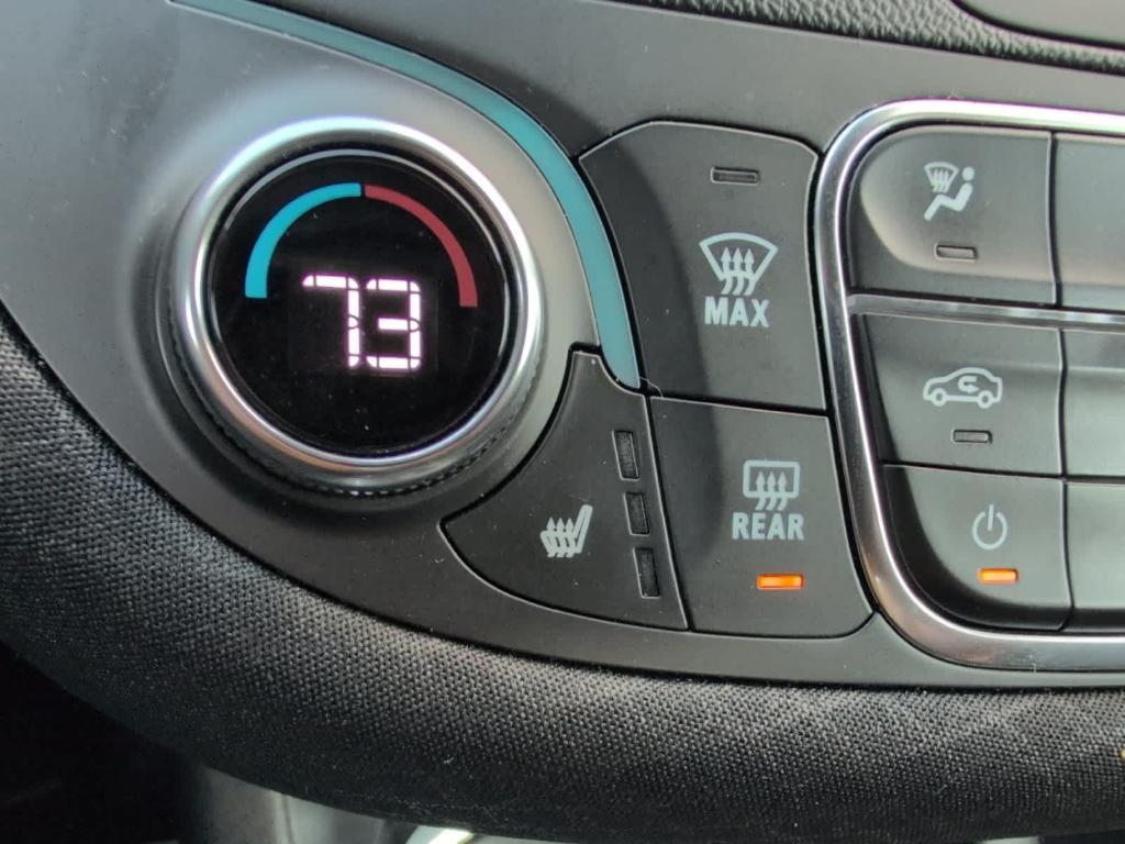 used 2024 Chevrolet Malibu car, priced at $20,888