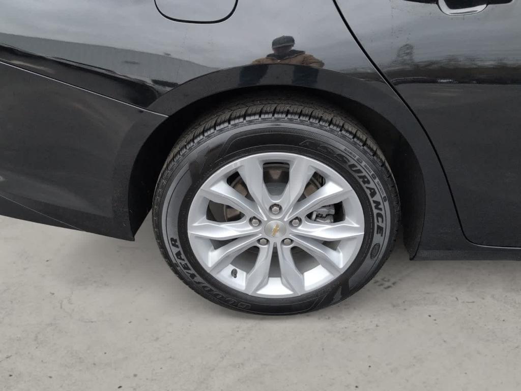 used 2024 Chevrolet Malibu car, priced at $20,888