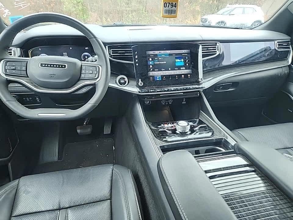 used 2022 Jeep Wagoneer car