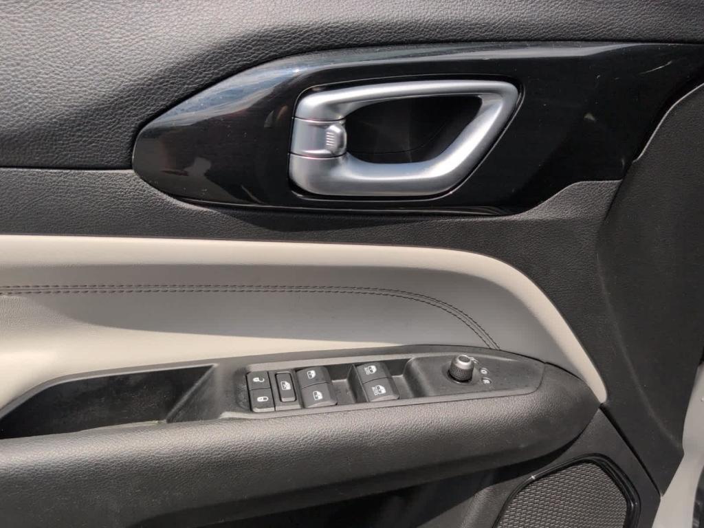 used 2022 Jeep Compass car, priced at $24,500