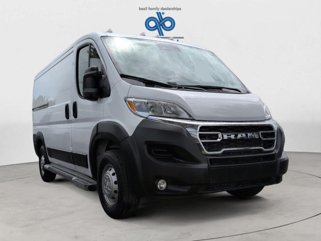 used 2023 Ram ProMaster 2500 car, priced at $32,000