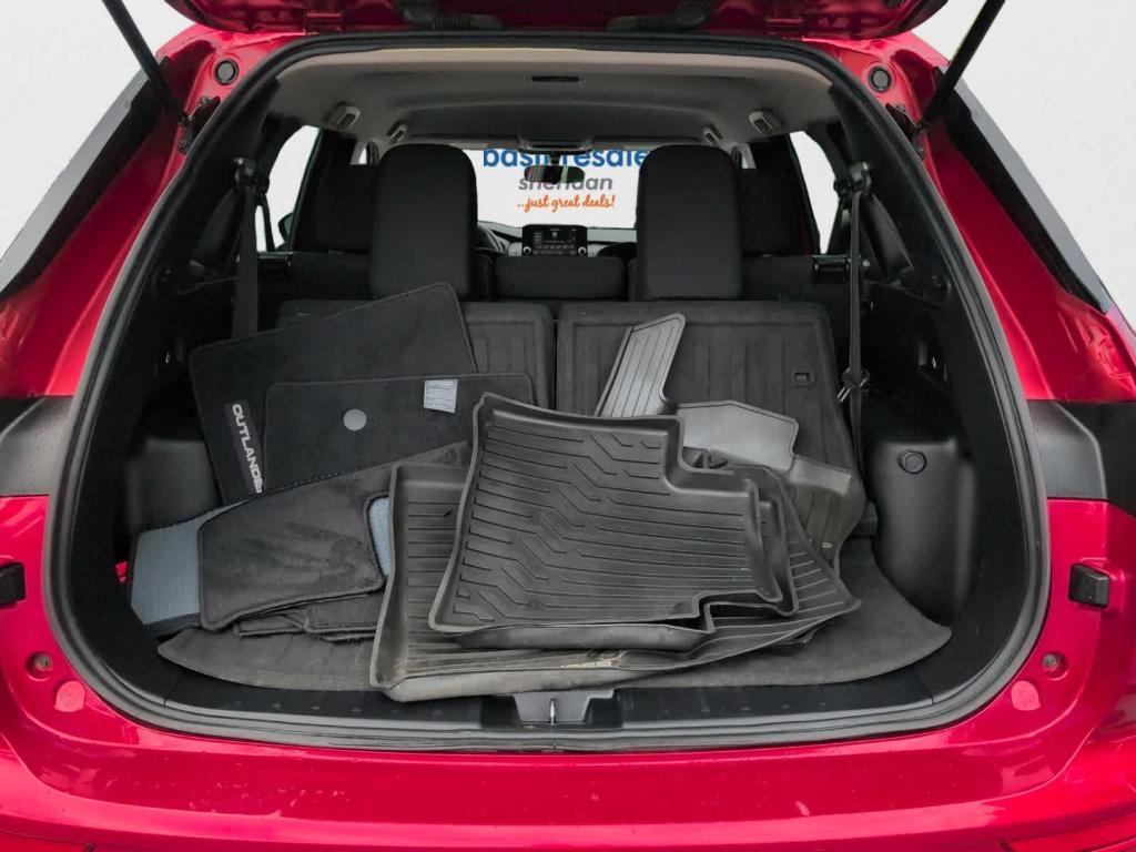 used 2022 Mitsubishi Outlander car