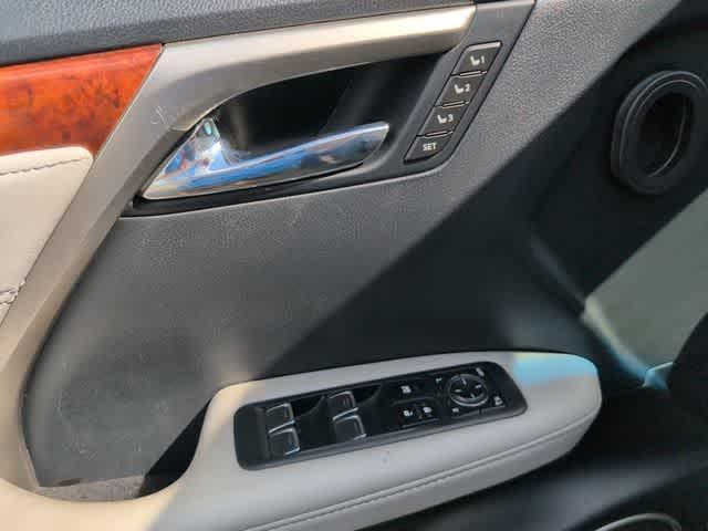 used 2019 Lexus RX 350L car, priced at $27,500