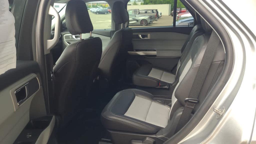 used 2022 Ford Explorer car, priced at $33,925