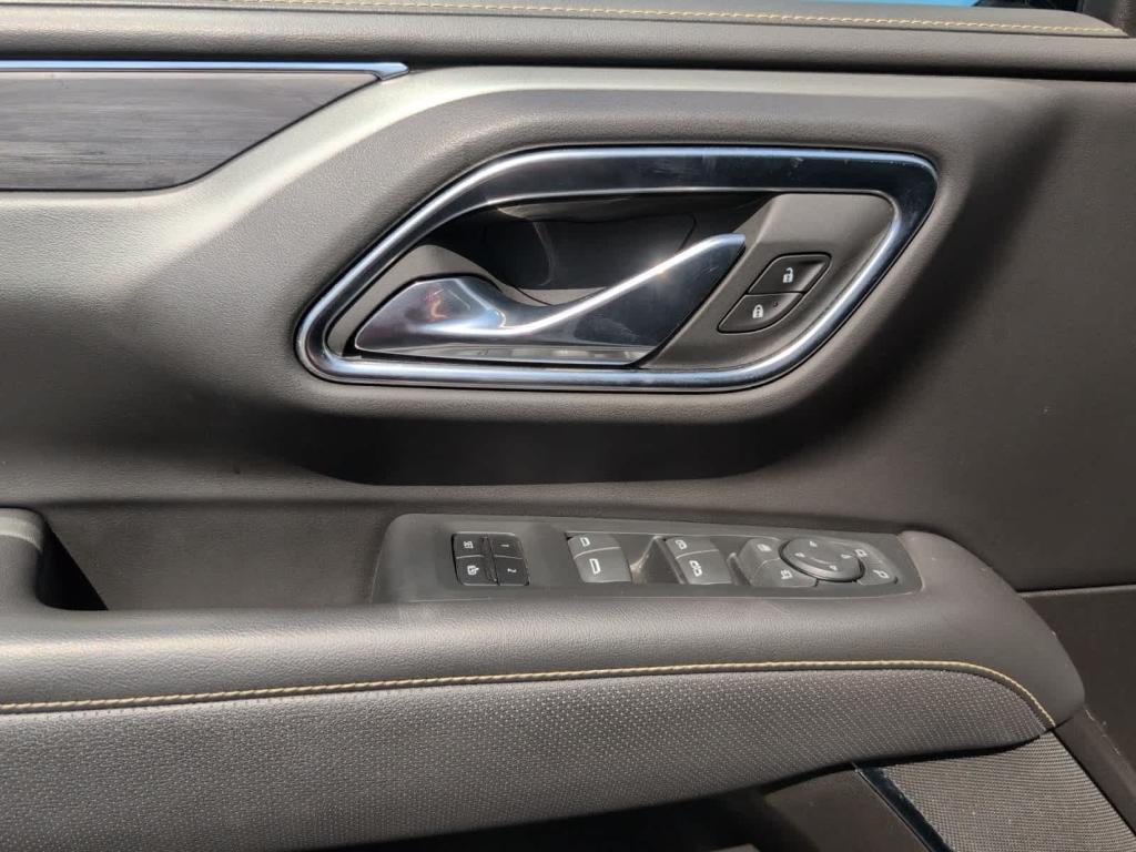used 2021 GMC Yukon car, priced at $45,500