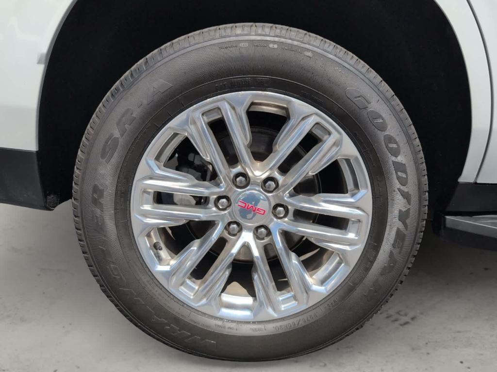 used 2021 GMC Yukon car, priced at $45,500