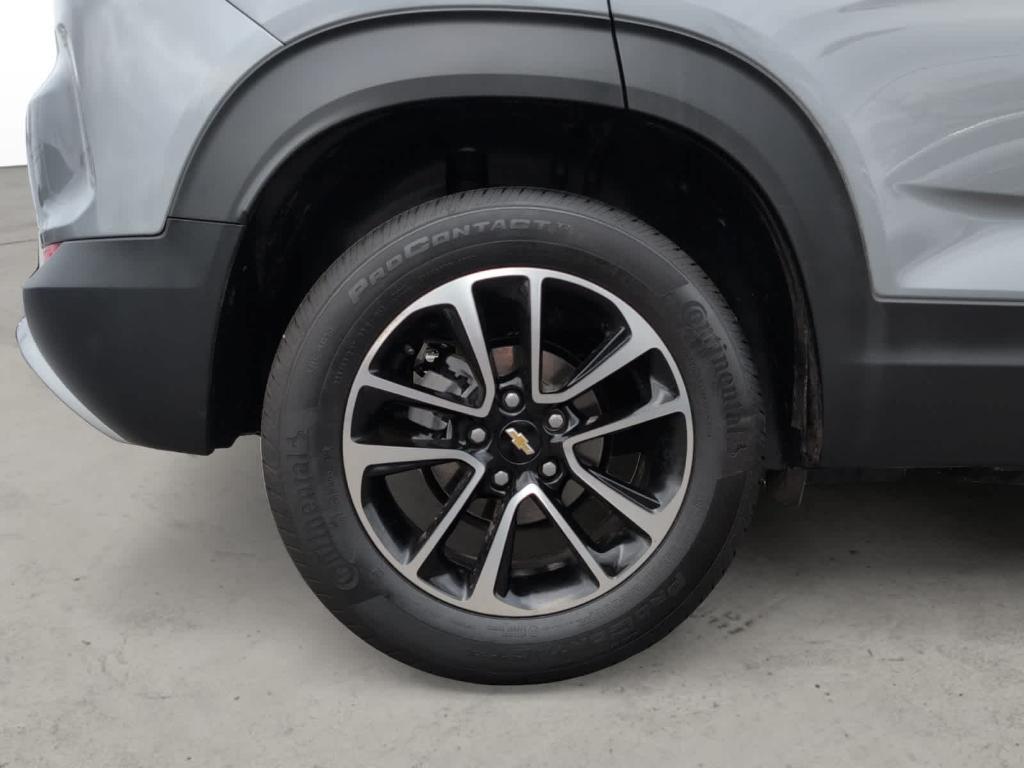 used 2025 Chevrolet TrailBlazer car, priced at $25,500