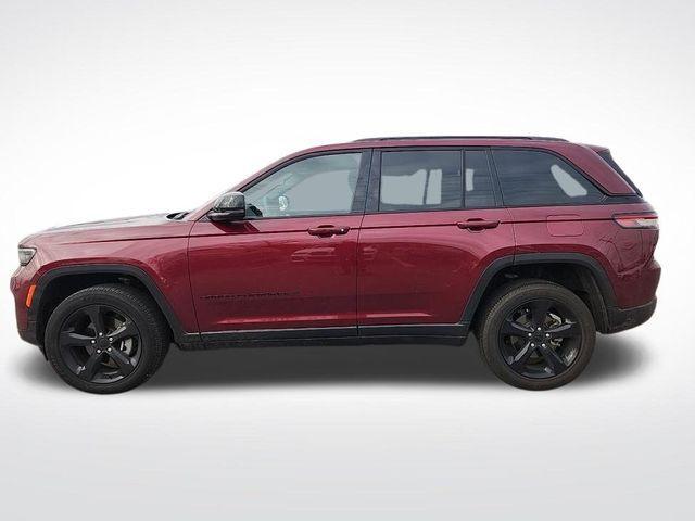 used 2023 Jeep Grand Cherokee car