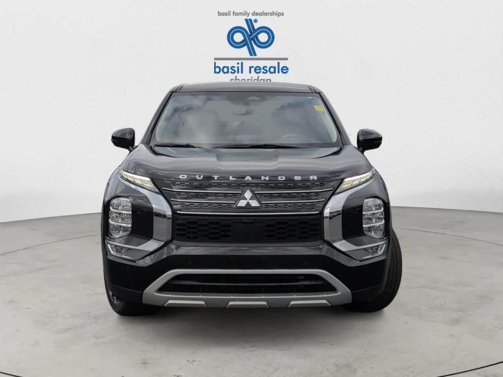 used 2022 Mitsubishi Outlander car, priced at $25,700