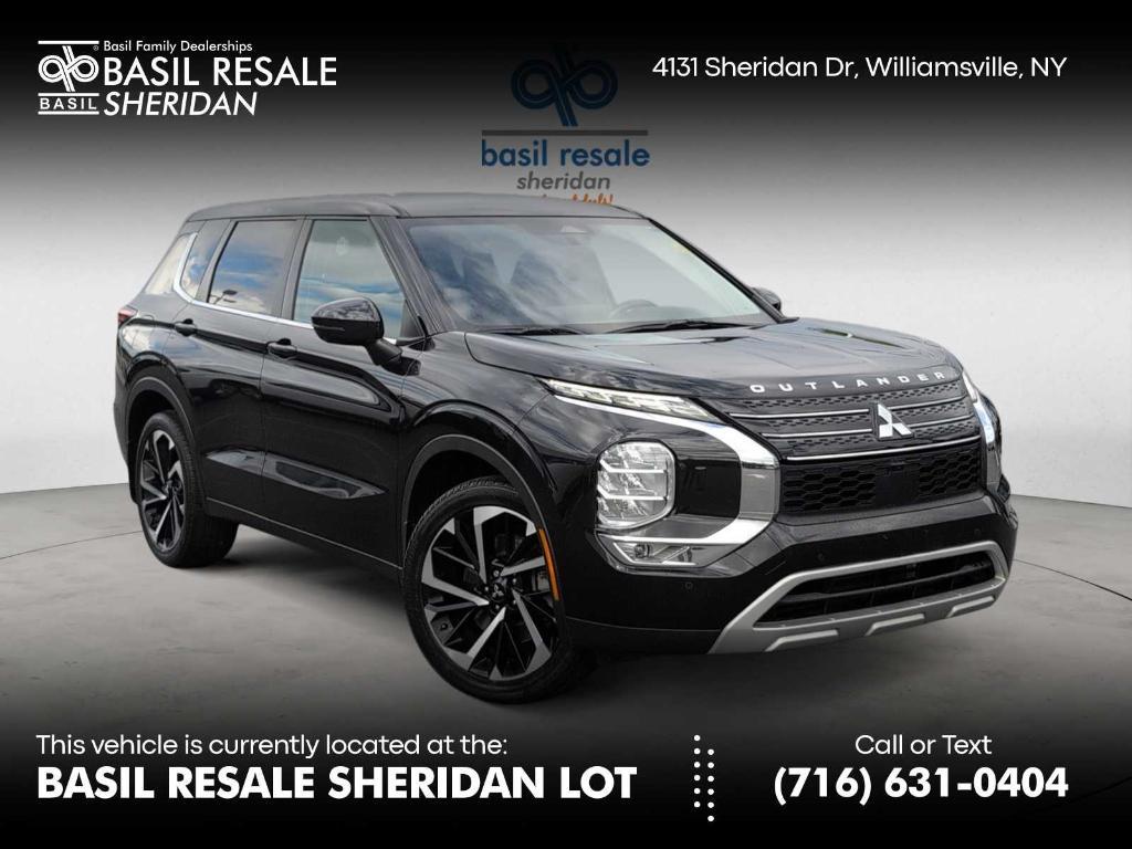 used 2022 Mitsubishi Outlander car, priced at $25,700