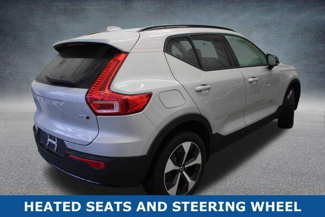 used 2024 Volvo XC40 car, priced at $33,700