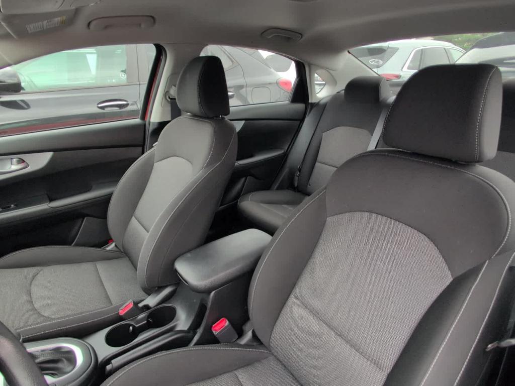 used 2023 Kia Forte car