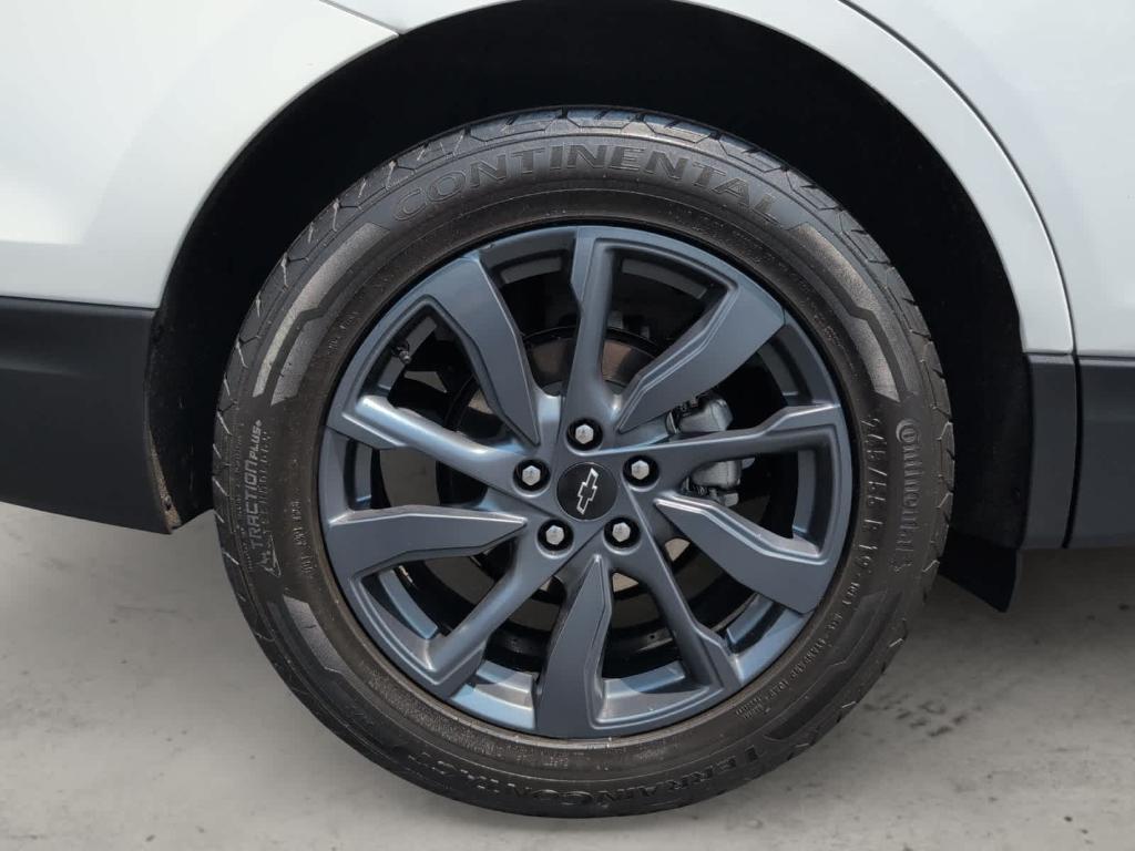 used 2022 Chevrolet Equinox car, priced at $23,900