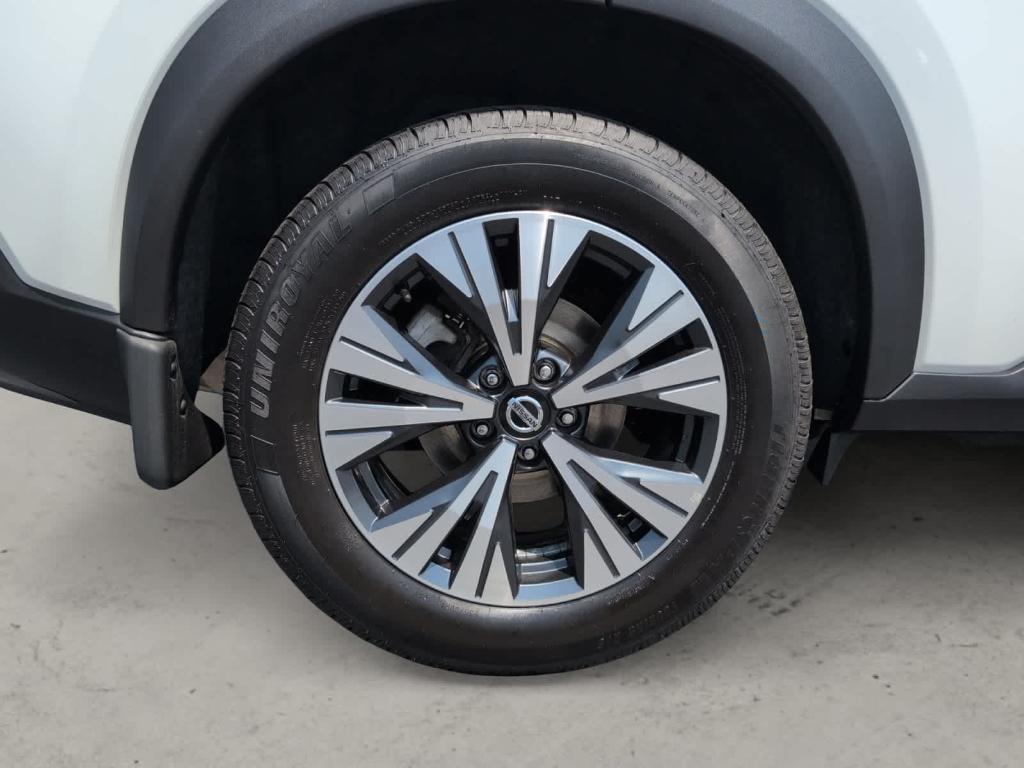 used 2021 Nissan Rogue car, priced at $23,947